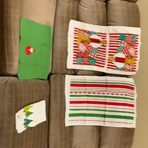 NWOT 4 Christmas red, white, green dishtowels